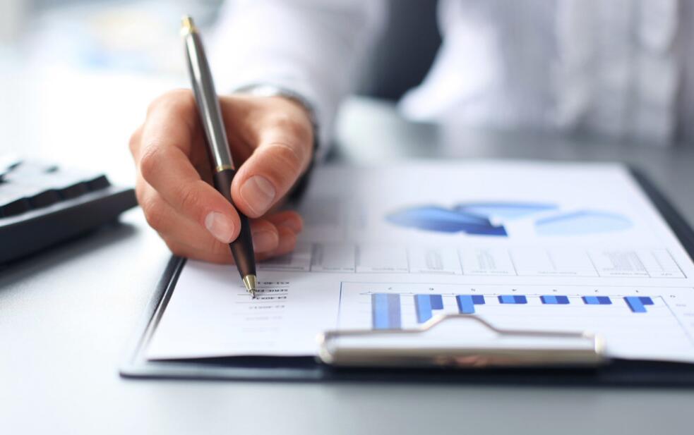 怎樣做才能使得自己的網站有特色呢？